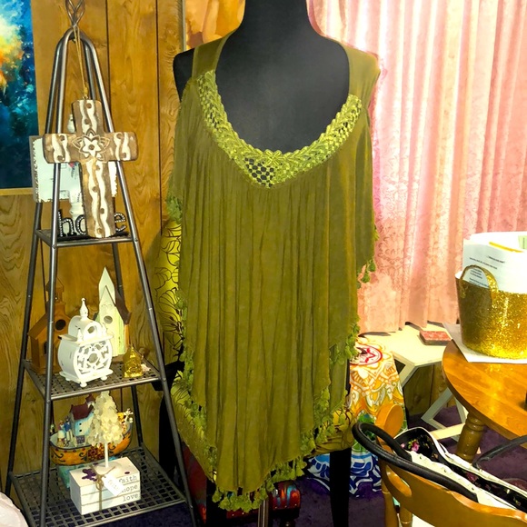 Layered Green Blouse - Picture 1 of 17